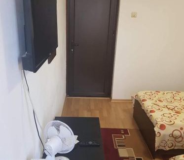 Tomesti Casa | Casa Stela