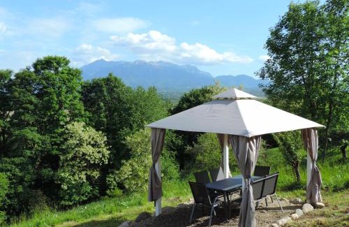Zarnesti Casa | Casa Stelelor Cozy A-Frame Cabin