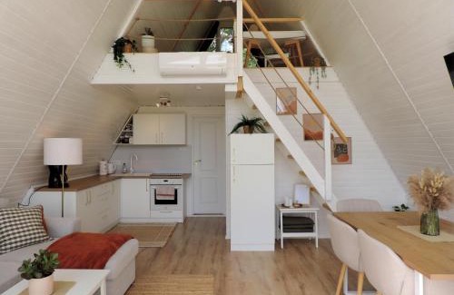 Zarnesti Casa | Casa Stelelor Cozy A-Frame Cabin
