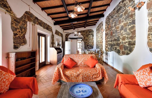 Dorgali Casa | Casa sul Lago con piscina privada, vistas al lago y a la montaña y jardín
