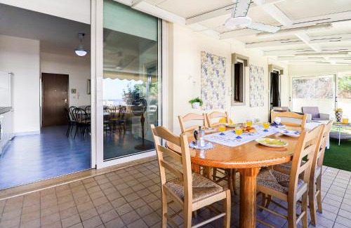 Rivabella Apartamento | Casa sul mare by Casa di Marco AP13