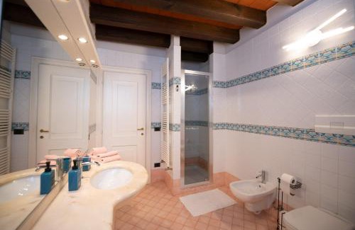 Desenzano del Garda City Centre Apartamento | Casa sul Porto