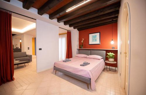 Desenzano del Garda City Centre Apartamento | Casa sul Porto