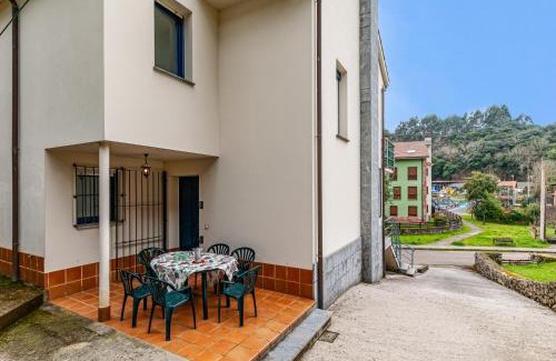 La Portilla Chalet De Esquí | Casa Sumidoriu- En el precioso pueblo costero de B