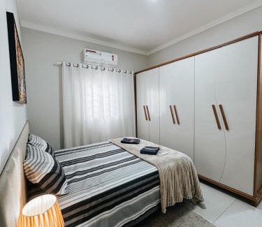 Tres Lagoas Casa | Casa super confortável 1 suite 1 quarto 2WC Cozinha completa Jardim Prox ao Shopping e ao Hospital Regional