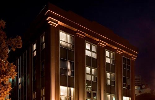 Tel Aviv City Center Hotel | Casa Suzanna Hotel Tel-Aviv קאסה סוזנה נחלת בנימין
