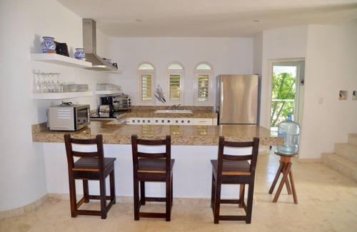 Playacar Fase I Casa | Hermosa y espaciosa villa de 4 dormitorios, a 200 metros de la playa