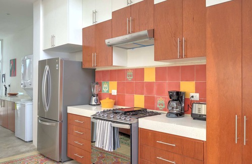 Centro Casa | Casa Sweet Pea, Bright and Stylish in Centro
