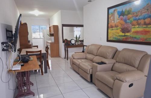 Encantado Casa | Casa térrea com vista para o Cristo