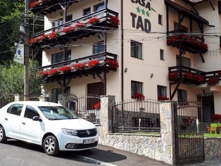 Busteni Casa | Casa Tad