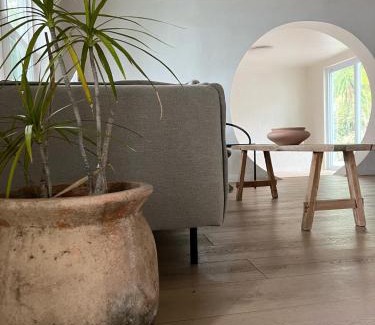 Croissant Park Casa | Casa Terra Lumi - at lumicollection