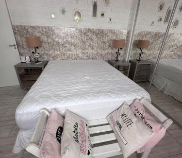 Bombas Chalet De Esquí | Casa tijolo a vista