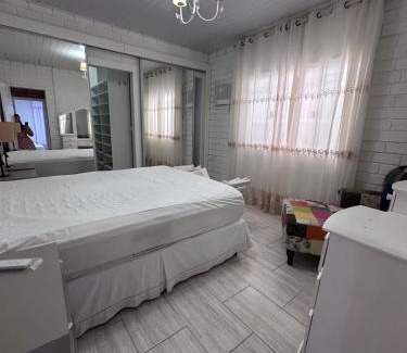 Bombas Chalet De Esquí | Casa tijolo a vista