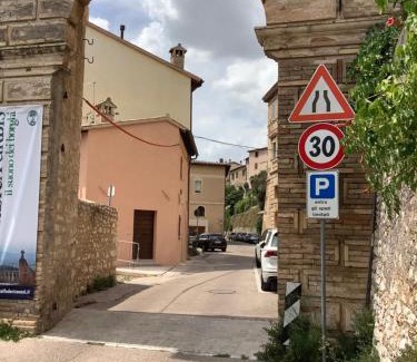 Trevi Apartamento | Casa Trevi via Fantosati