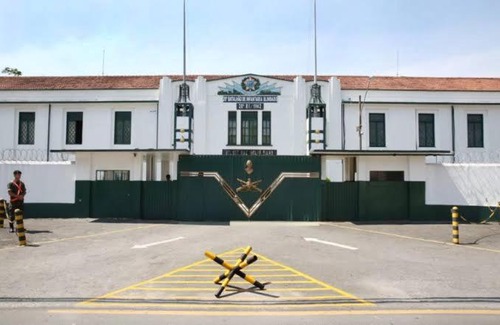 Tingui Casa | Casa Triplex Curitiba, Tingui, Bacacheri, Cindacta, Batalhão, Hospital Vita, Policia Federal, PF