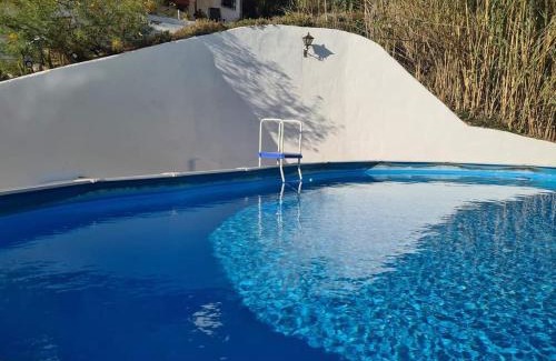 Albox Apartamento | Casa Tropical, serene poolside retreat in nature
