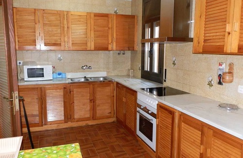 Costa Dorada Casa | CASA TROSSET, ideal para tus vacaciones cerca del mar, wifi gratuito, piscina privada, se admiten mascotas, playa para perros