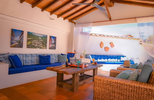 Quebrada Guadalejo Otro | ¡Casa turística colonial con piscina privada en la rivera del río Cauca!