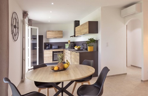 Barbaggio Apartamento | Casa U Castagnettu 2, renovated apartment in the vineyards of Patrimonio