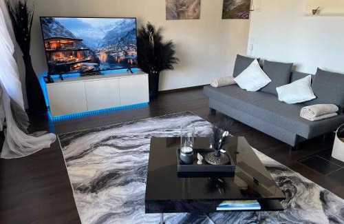 Tujetsch Apartamento | Casa Ucliva - Charming Alpine Apartment Getaway in the Heart of the Swiss Alps