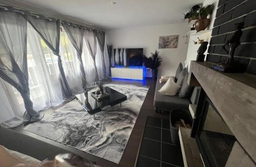Tujetsch Apartamento | Casa Ucliva - Charming Alpine Apartment Getaway in the Heart of the Swiss Alps