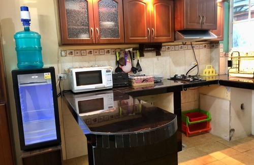 Banos de Agua Santa Casa | Casa Vacacional céntrica, acogedora,limpia ,segura,completamente independiente