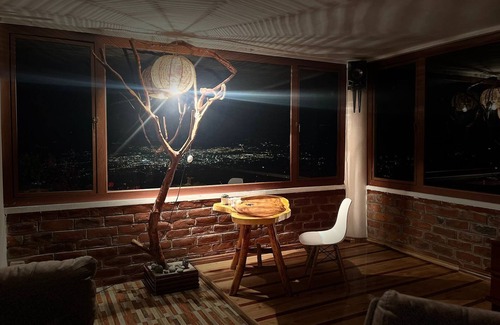 Chambo Casa | Casa vacacional con vista al Chimborazo en Chambo