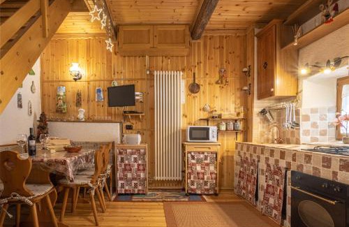 Malborghetto Valbruna Casa | CASA VACANZA "AI PIEDI DEL BOSCO"