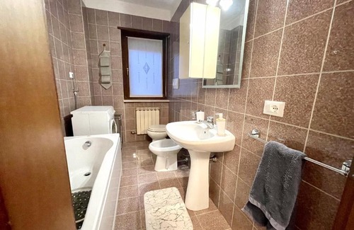 Pieris Apartamento | Casa Vacanza Minzoni