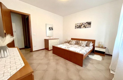 Pieris Apartamento | Casa Vacanza Minzoni