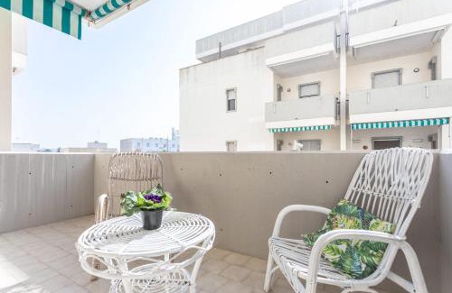 Rivabella Apartamento | Casa Vacanza Trentapassi Rivabella 2-6 posti letto