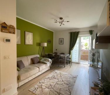 Aprica Apartamento | Casa Vacanze da Lilly - GREEN -