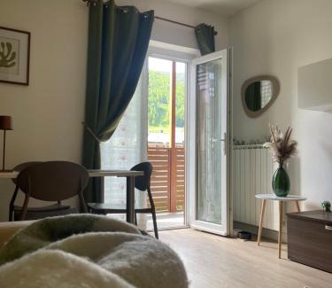 Aprica Apartamento | Casa Vacanze da Lilly - GREEN -