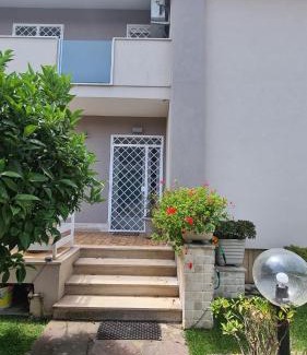 Zona XXX Castel Fusano Casa | Casa Vacanze da NONNA ANNA