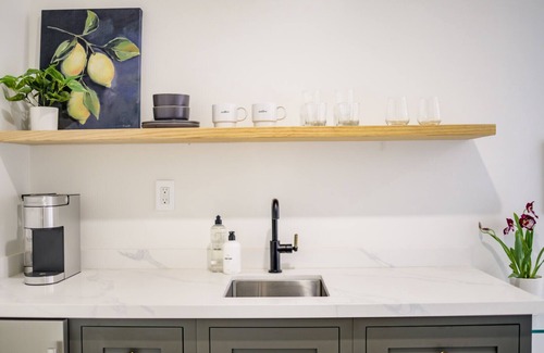 Upper East Apartamento | Casa Valerio Unit 6A-Boutique Suite in Downtown Santa Barbara