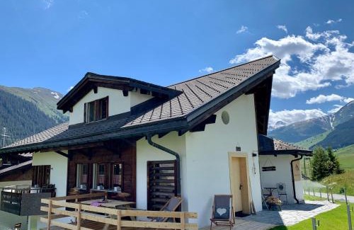Sedrun Apartamento | Casa Valtgeva
