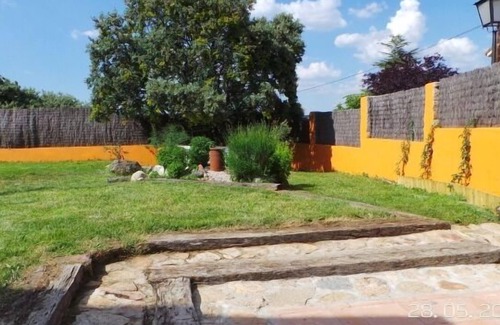 Pedrezuela Chalet De Esquí | "CASA VARGAS" en Sierra Norte a 35mn. de Madrid (consultar ofertas disponibles)