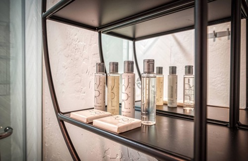 Port Hueneme Hotel | Casa Via Mar Inn, Ascend Hotel Collection