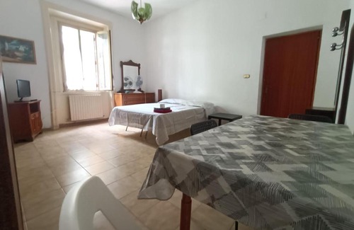 Cosenza Casa | Casa vintage minimo 48 ore prima per prenotare