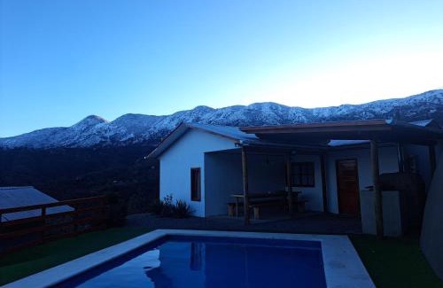 Olmue Apartamento | Casa Vista del sol, con piscina, tinaja, y quincho