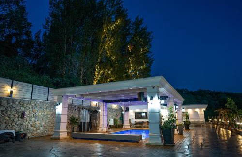 Ein Qiniyye Villa | Casa Vista Villa