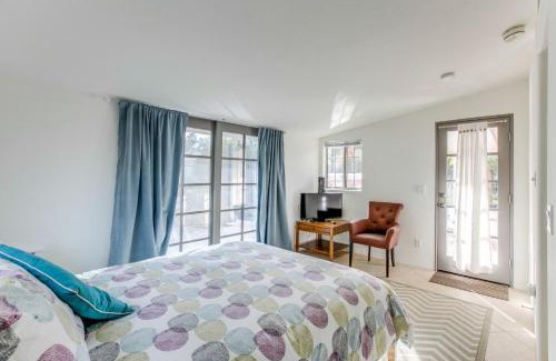 Warm Sands Casa | Casa Warm Sands - 3BR Group Getaway