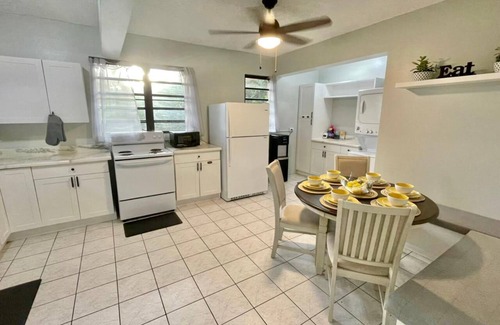 Estate Kings Quarter Casa | Casa Yalibri(Jah-Lee-Bree)—Hidden Gem in Historic Downtown Charlotte Amalie!