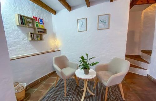 Benadalid Casa | CasaBenadalid. Casa rural con piscina.