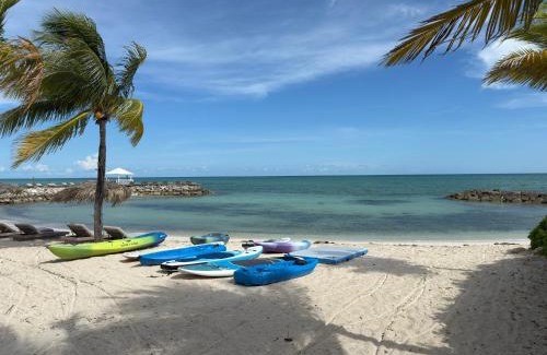 Palm Cay Apartamento | Casablanca Bahamas- New Luxury Waterfront Condo, Palm Cay, The Bahamas