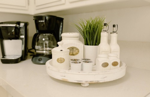 Greenacres Apartamento | CASABLANCA - Moroccan Inspired Apartment in SW