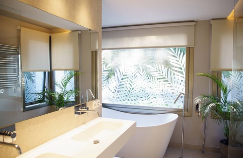 Los Monasterios Villa | CasaBlanca Villa Valencia