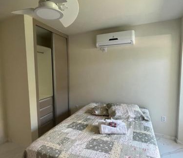 Tamoios Casa | CasaCactus em Tamoios na quadra da praia junto a Barra de São João