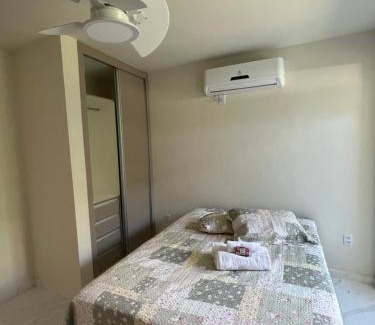 Tamoios Casa | CasaCactus em Tamoios na quadra da praia junto a Barra de São João