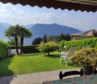 Sulzano Apartamento | CasaDolcelago Sulzano Villa con Giardino Vista Lago Parking Free